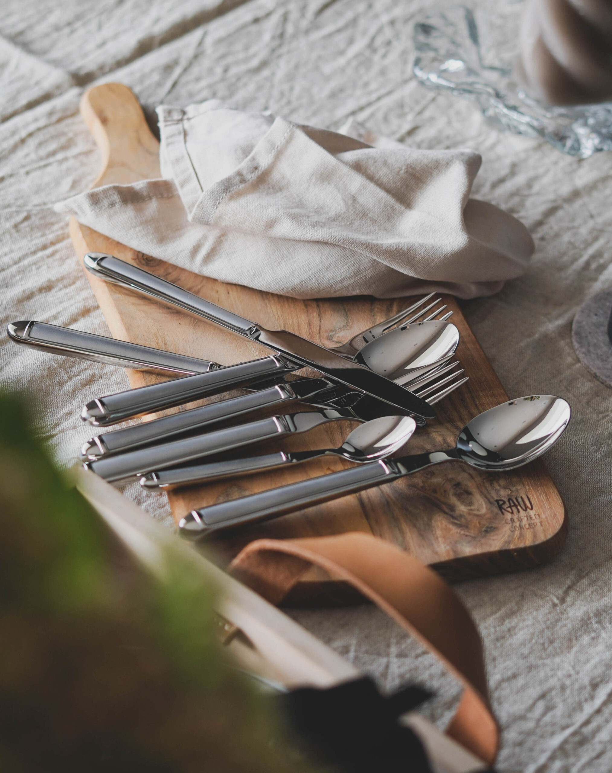 Nora cutlery parts table setting