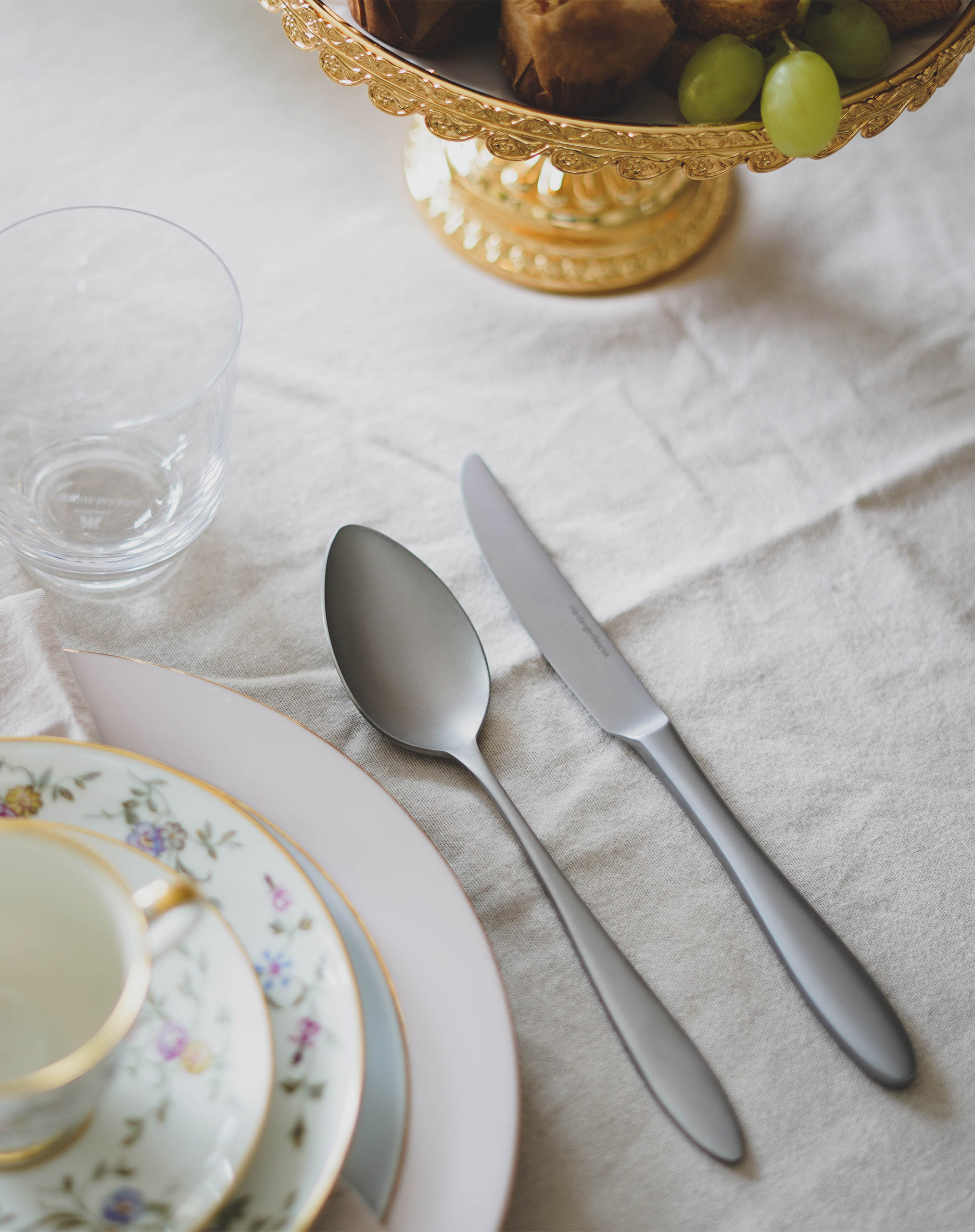 Maud dinner knife and dinner spoon